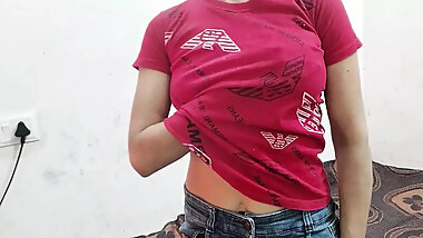 Chachi ka bra khol kar jabar dasti pela