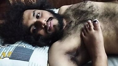 Mallu girl vaishnavy foot job and hand job with pennis kiss and boobs show