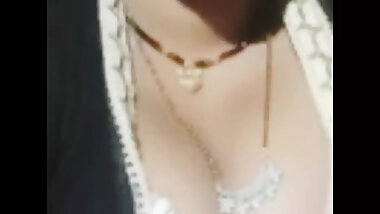 Indian aunty in blouse. Part-2