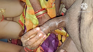 Desi Indian Village Bhabhi Fucking Hard And Handjob with devar in night time with clear Hindi Voice