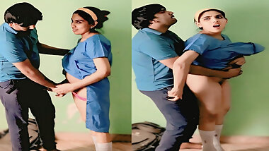 Indian School Teen 18+  Quickie Sex in Empty Class