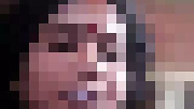 Bihari Bhabhi showed her strip on video call and gand and choot