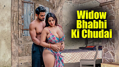 Widow sexy Bhabhi got fucked by an unknown boy in her own house