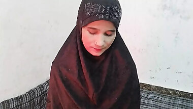 Muslim girl ko abbu jaan ne paise dekar choda