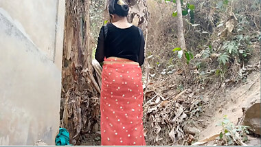 Jungle me juli ko pela / juli fuck in jungle