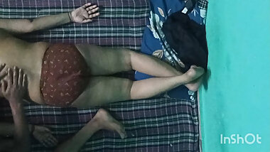 Brother-in-law gave oil massage to sister-in-law