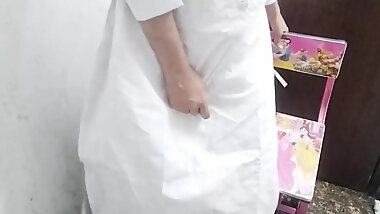 Cute step sister ko bra khol kar jabar dasti choda