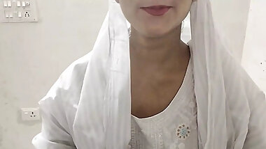 Cute step sister ko pela diya hindi me