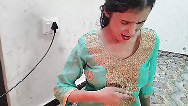Step sister ko paise dekar jabar dasti pela