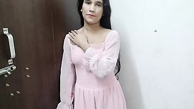 Jija ne apni jwan sali ko phone deke pela