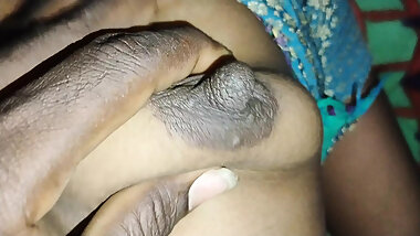 Sexy navel Pussy funking boobs pressing