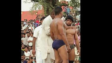 Indian wrestler's hot ass