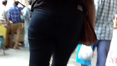 Indian Girl  Tight Jeans Ass Butt