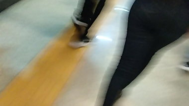 Indian girl jeans ass