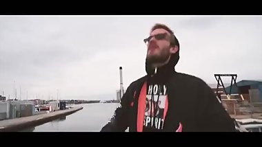 Swedish man fucks indian bitch
