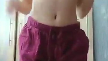 Teen indian girl made selfie for bf