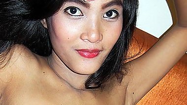 Chinese Prostitute Claims To Have Build The Pyramids